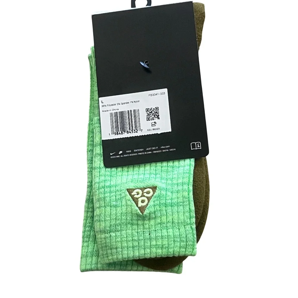 Nike ACG Crew Socks Men 8-12 Green Excellence Dri-Fit Outdoor